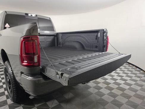 New 2026 RAM 3500 Laramie AWD/4WD image 15