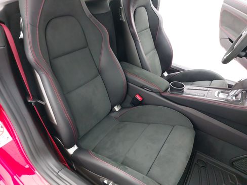 Certified 2024 Porsche 718 Cayman GTS RWD image 11