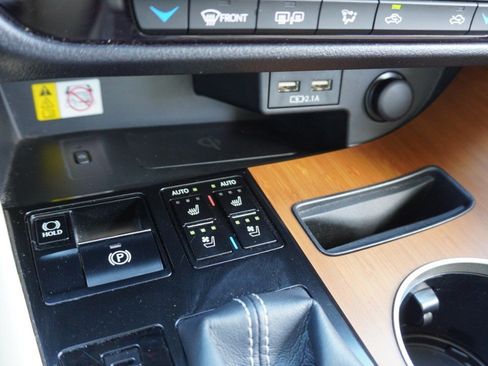 Used 2021 Lexus RX 350 FWD w/ Premium Package image 19