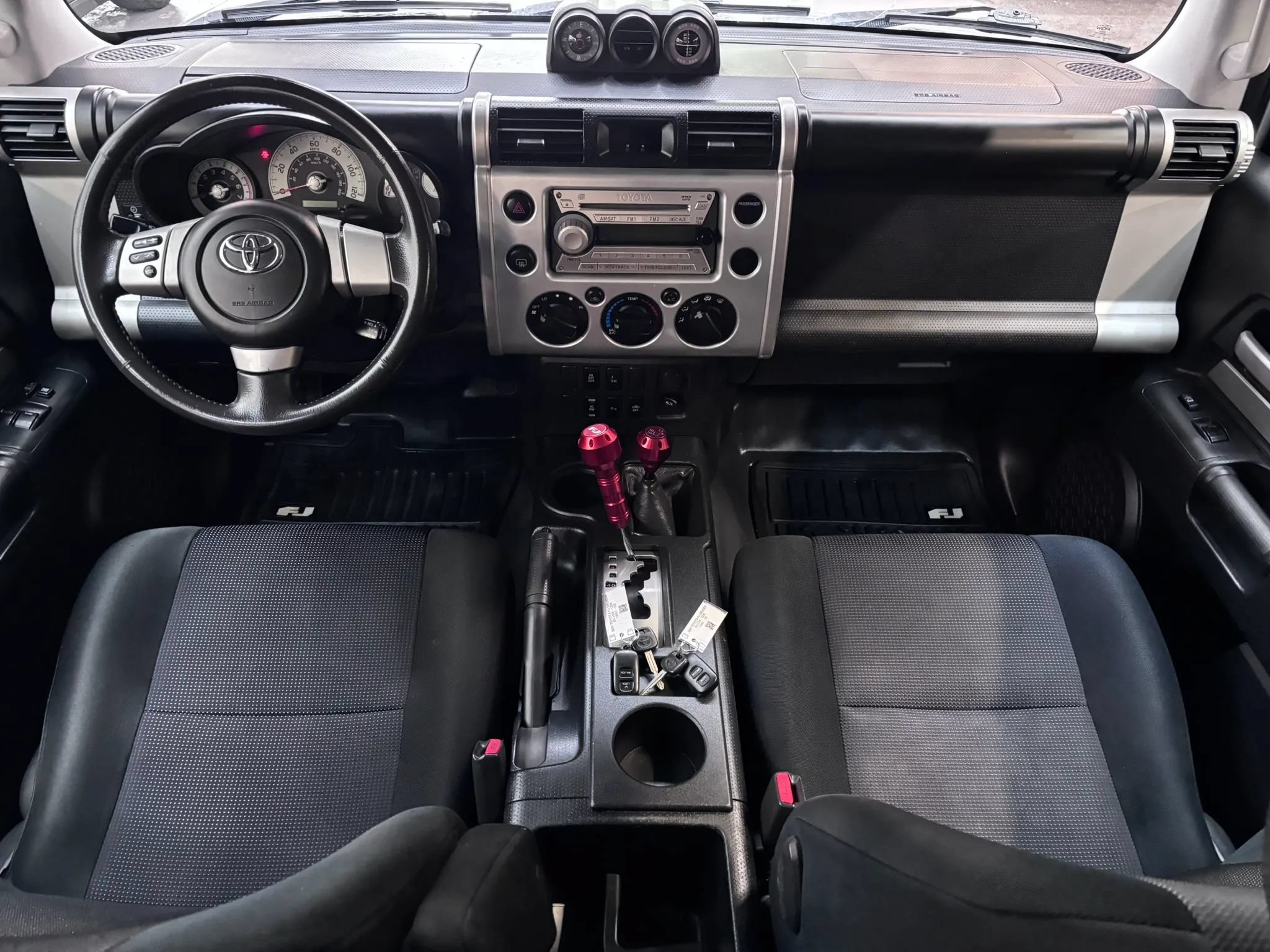 Used 2007 Toyota FJ Cruiser 4WD w/ Upgrade Pkg 1 image 11