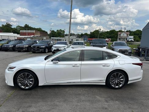 Used 2018 Lexus LS 500h AWD w/ Luxury Package image 7