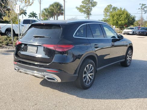 Used 2024 Mercedes-Benz GLC 300 w/ Winter Package image 5