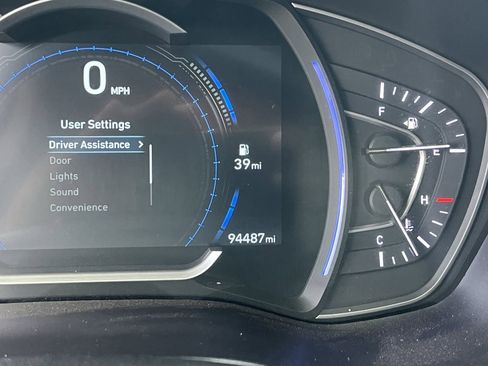 Used 2020 Hyundai Santa Fe SEL FWD image 30