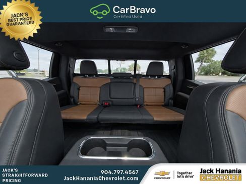 Used 2023 Chevrolet Silverado 1500 High Country w/ High Country Premium Package AWD/4WD image 17