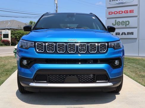 New 2025 Jeep Compass Limited image 5
