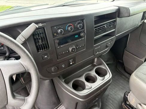 Used 2024 GMC Savana 2500 w/ Driver Convenience Package RWD image 31