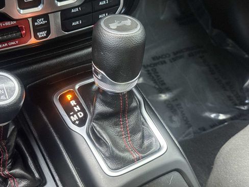 Used 2022 Jeep Wrangler Rubicon AWD/4WD image 21