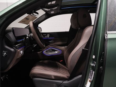 New 2026 Mercedes-Benz Maybach GLS 600 Maybach GLS 600 image 14