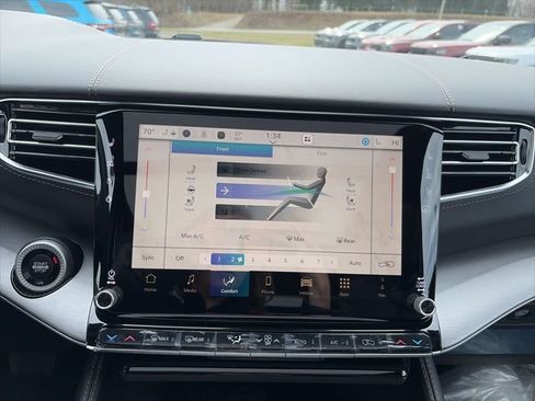 New 2026 Jeep Grand Wagoneer Limited image 31