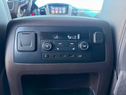 Used 2018 GMC Yukon Denali w/ Denali Ultimate Package AWD/4WD image 20