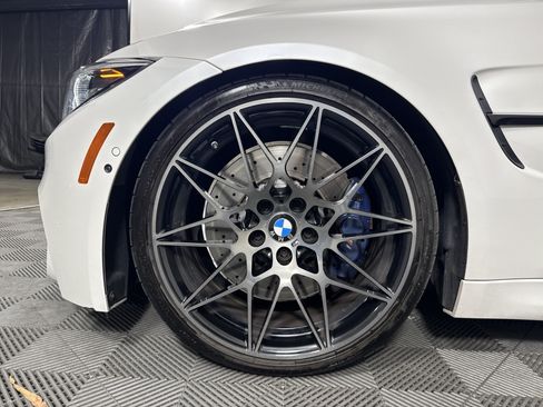 Used 2018 BMW M3 w/ Competition Package RWD image 16