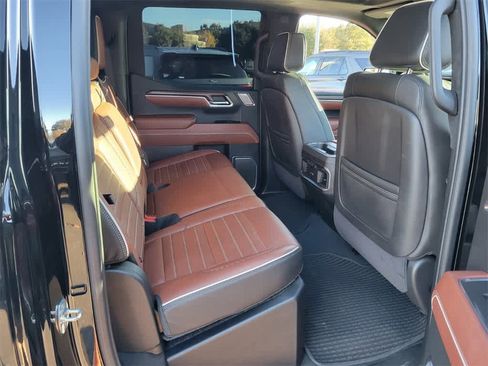Used 2024 GMC Sierra 1500 Denali Ultimate image 14