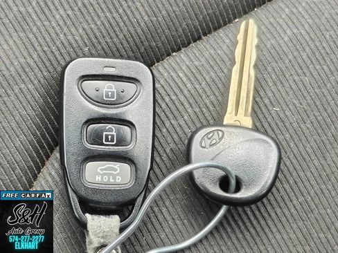 Used 2018 Hyundai Elantra SEL FWD image 11