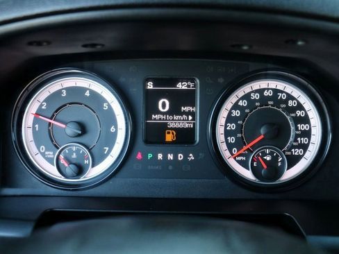 Used 2024 RAM 1500 Classic Warlock image 12