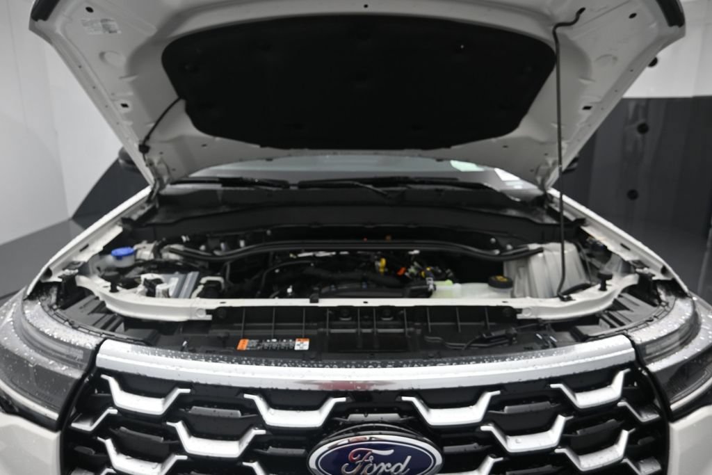 New 2026 Ford Explorer Platinum RWD image 28