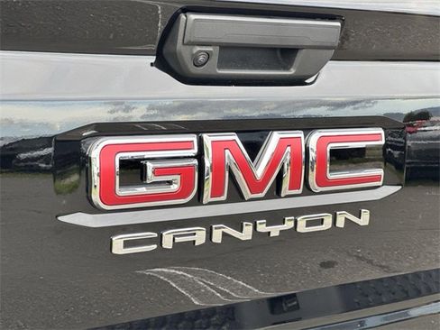 New 2026 GMC Canyon Elevation image 26