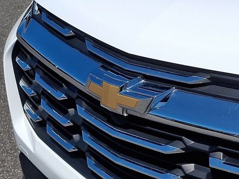 Used 2026 Chevrolet Equinox LT FWD image 27