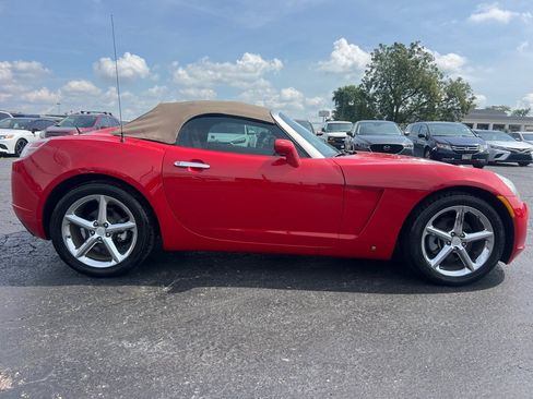 Used 2009 Saturn Sky w/ Premium Trim Package RWD image 8