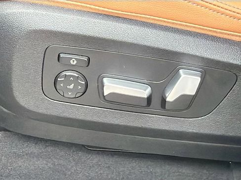 Used 2019 BMW X5 xDrive40i w/ Premium Package 2 image 24