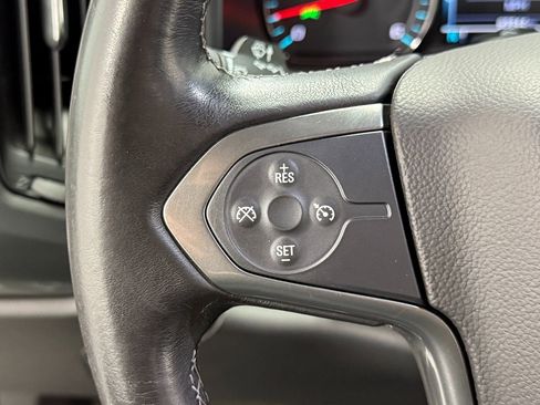 Used 2018 Chevrolet Silverado 1500 LT w/ All Star Edition image 17