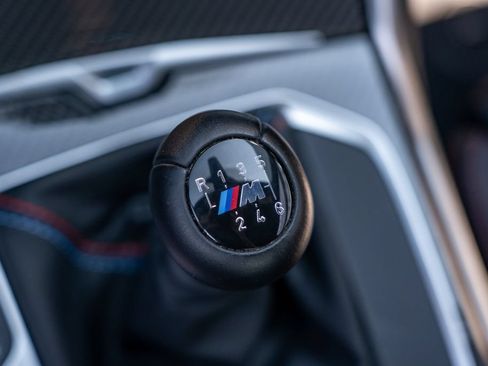Used 2025 BMW M2 w/ Lighting Package RWD image 27