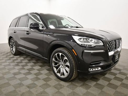 Used 2023 Lincoln Aviator Grand Touring w/ Equipment Group 301A image 10