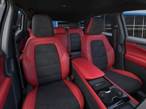 New 2025 Chevrolet Blazer EV RS AWD/4WD image 45