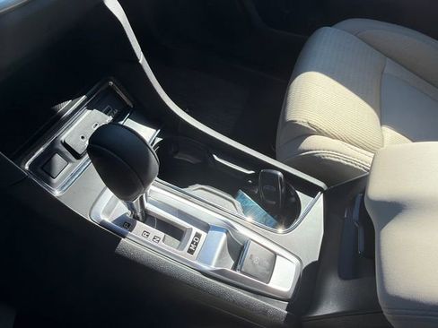 Certified 2025 Subaru Ascent Premium AWD/4WD image 38