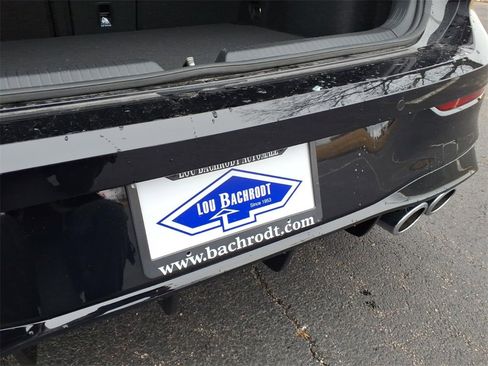 Used 2023 Volkswagen Golf 20th Anniversary Edition image 30