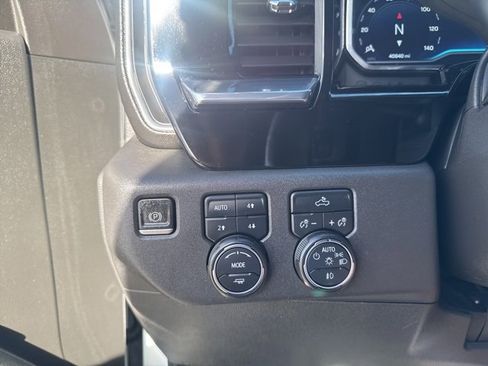 Used 2023 Chevrolet Silverado 1500 LT Trail Boss w/ Protection Package image 23