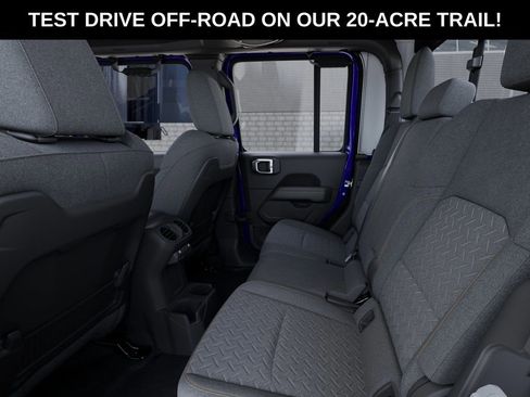 New 2026 Jeep Gladiator Mojave w/ Safety Group image 24