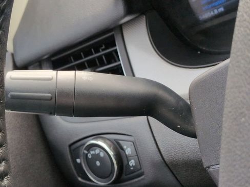 Used 2013 Ford Edge SEL image 29