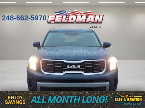 Used 2023 Kia Telluride S image 9