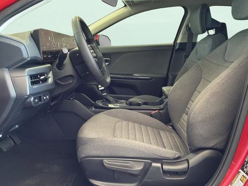 Used 2025 Kia K4 EX FWD image 22