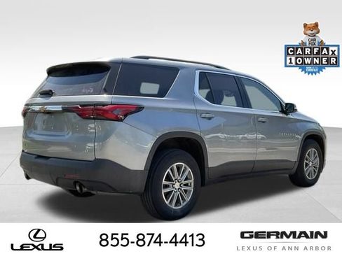 Used 2023 Chevrolet Traverse LT w/ Rear Camera Mirror Package AWD/4WD image 8
