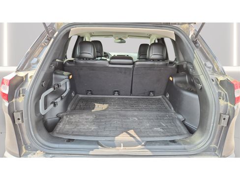 Used 2016 Jeep Cherokee Limited AWD/4WD image 9