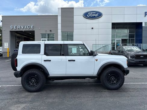 New 2026 Ford Bronco Badlands w/ Sasquatch Package AWD/4WD image 15