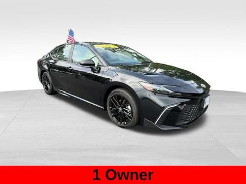 Used 2026 Toyota Camry SE w/ Convenience Package FWD image 10