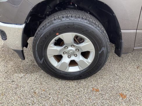 Used 2023 RAM 1500 Big Horn image 33