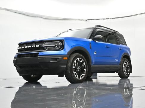 Used 2022 Ford Bronco Sport Outer Banks w/ Tech Package image 39