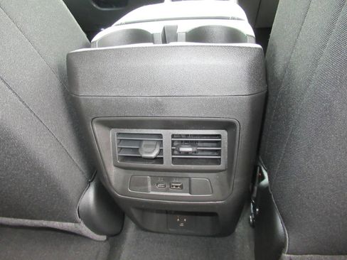 New 2026 GMC Canyon Elevation w/ Convenience Package RWD image 31