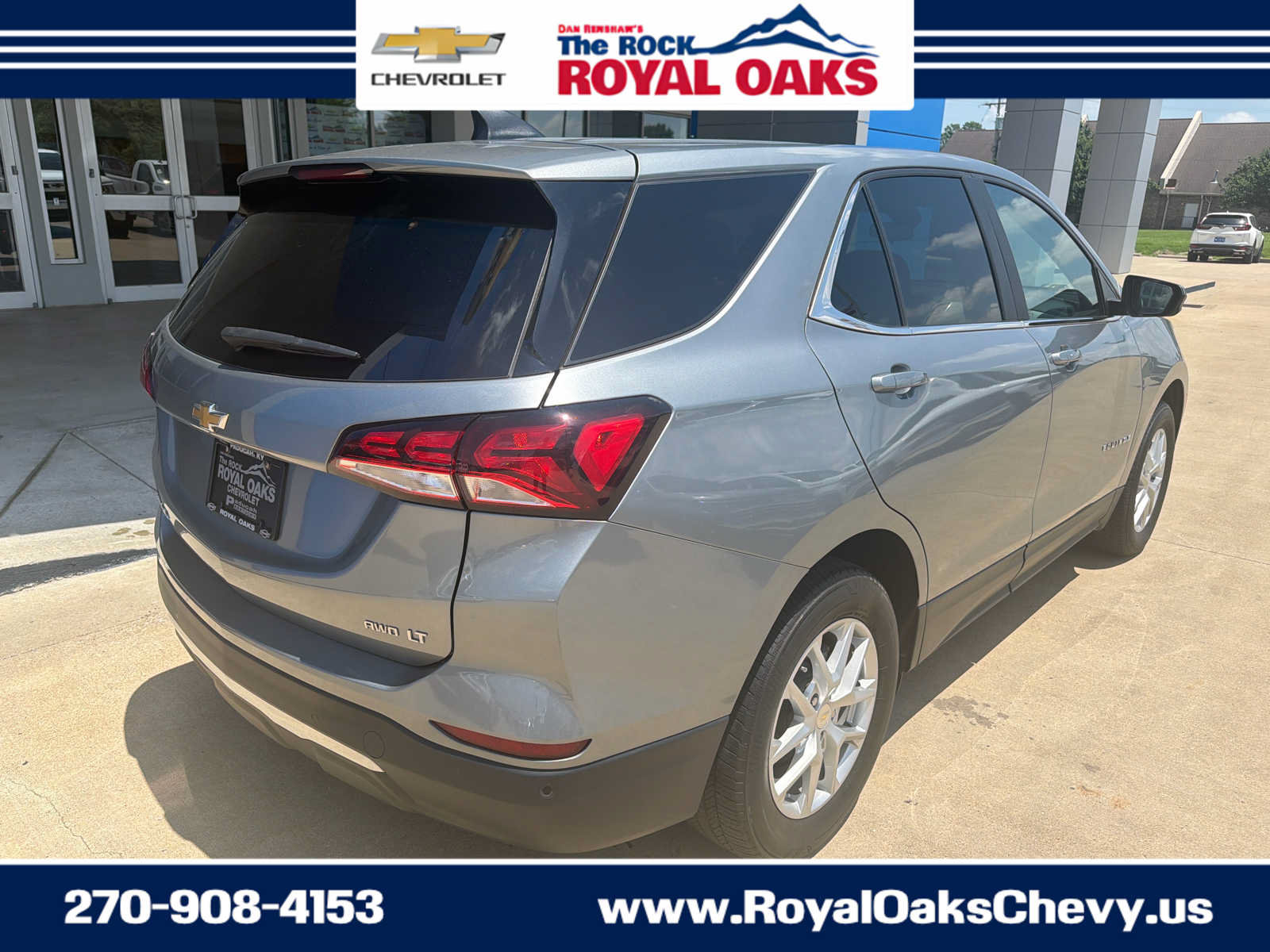 Used 2023 Chevrolet Equinox LT w/ Driver Convenience Package AWD/4WD image 6