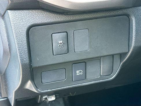 Used 2021 Toyota Tacoma SR5 image 16