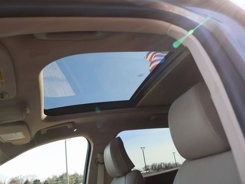 Used 2023 Lincoln Nautilus Reserve w/ Equipment Group 201A image 27