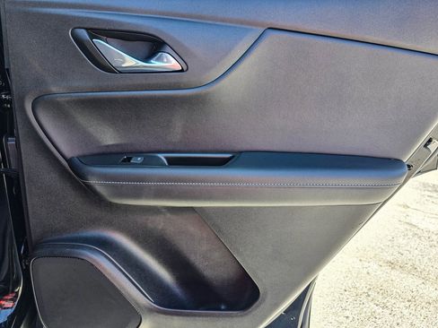 Certified 2025 Chevrolet Blazer LT image 34