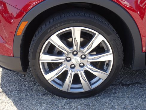 Used 2019 Cadillac XT4 Premium Luxury FWD image 11