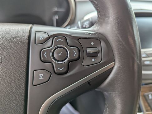 Used 2014 Buick LaCrosse Leather FWD image 25