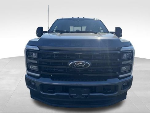 Used 2023 Ford F350 XLT w/ Black Appearance Package AWD/4WD image 8