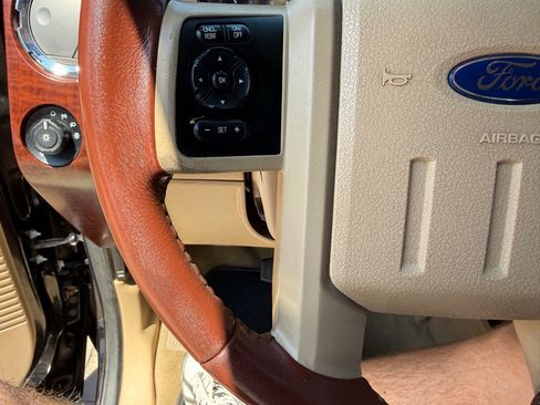 Used 2013 Ford F350 King Ranch w/ FX4 Off Road Pkg AWD/4WD image 32