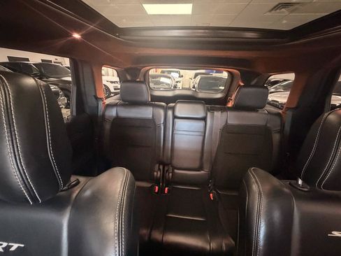 Used 2017 Jeep Grand Cherokee SRT AWD/4WD image 40